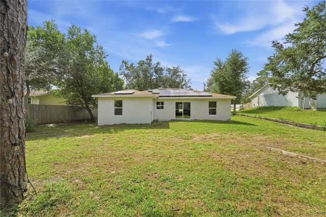 231 CHESTNUT AVENUE, Orange City, FL 32763