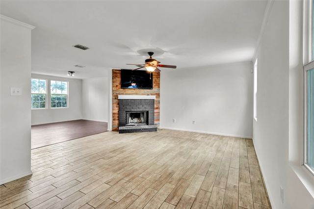 1301 Erin Court, Burleson, TX 76028