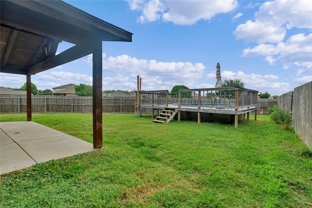1301 Erin Court, Burleson, TX 76028