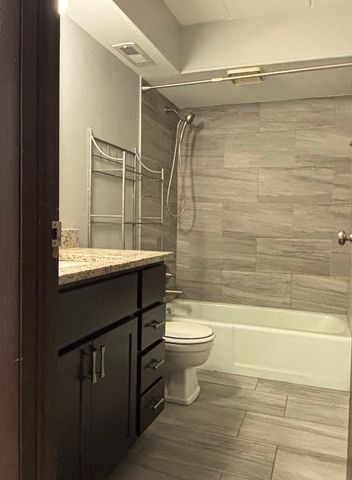 14504 Linder Court G4, Oak Forest, IL 60452
