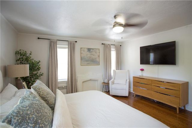 3 E 68th Terrace, Kansas City, MO 64113