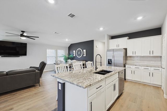 121 Condor Pass, Caddo Mills, TX 75135