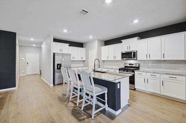 121 Condor Pass, Caddo Mills, TX 75135