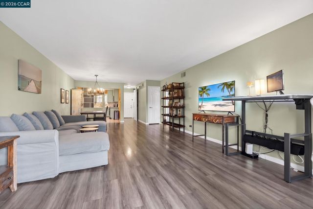 1984 Ascot Dr C, Moraga, CA 94556