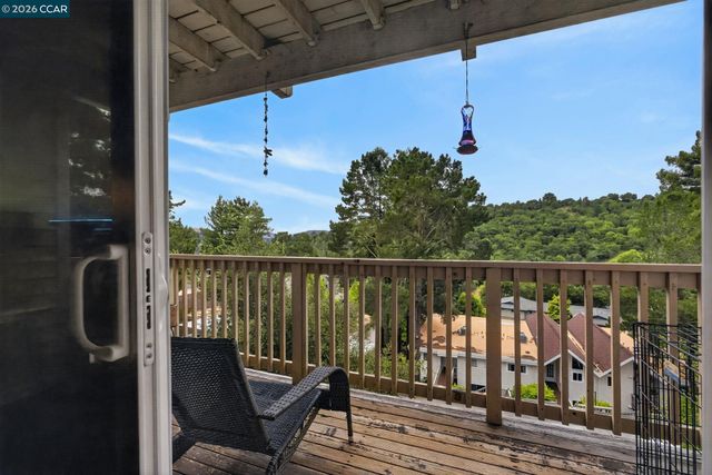1984 Ascot Dr C, Moraga, CA 94556