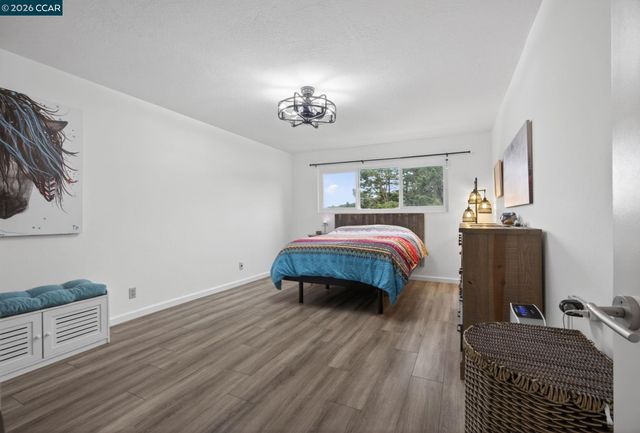 1984 Ascot Dr C, Moraga, CA 94556