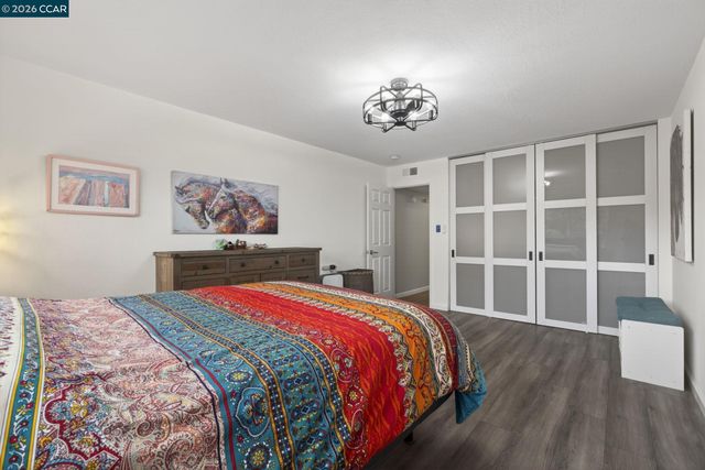 1984 Ascot Dr C, Moraga, CA 94556
