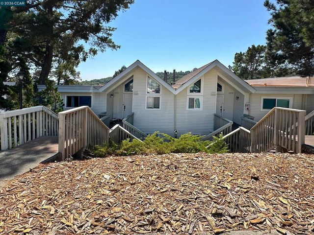 1984 Ascot Dr C, Moraga, CA 94556