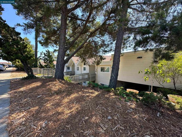 1984 Ascot Dr C, Moraga, CA 94556