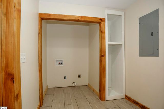 112 Aiken Street, Central, SC 29630