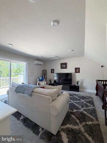 10802 FOXTROT CIR, Upper Marlboro, MD 20772