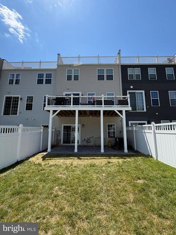 10802 FOXTROT CIR, Upper Marlboro, MD 20772