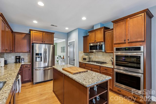 3812 Litchfield Drive, Waxhaw, NC 28173
