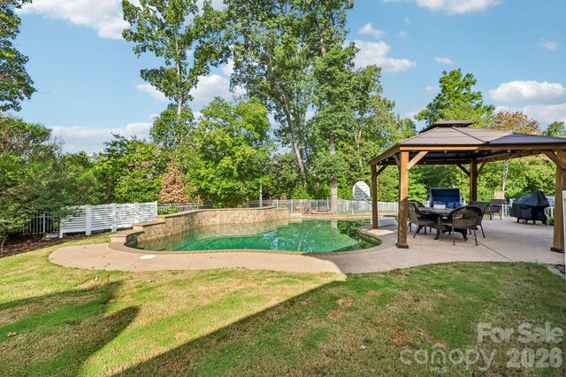 3812 Litchfield Drive, Waxhaw, NC 28173