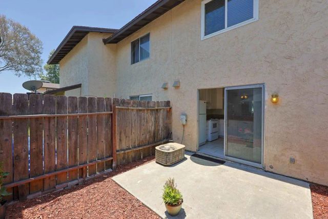 10139 Carefree Dr, Santee, CA 92071