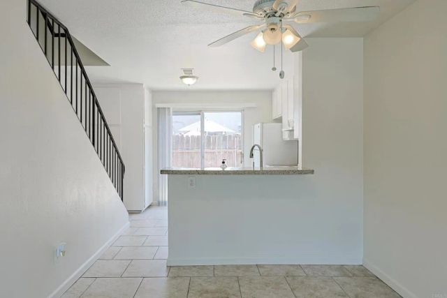 10139 Carefree Dr, Santee, CA 92071