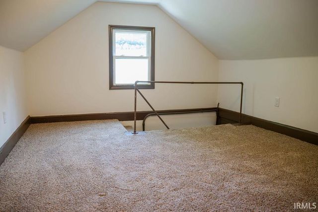 1112 W Iowa Street, Evansville, IN 47711