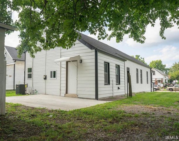 1112 W Iowa Street, Evansville, IN 47711