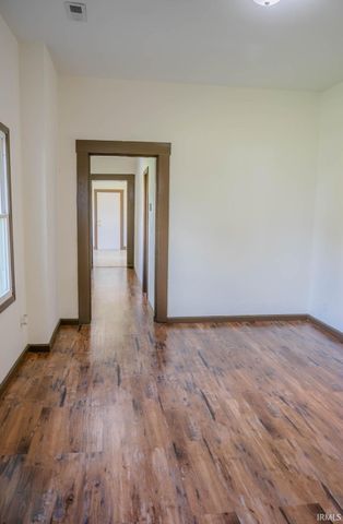 1112 W Iowa Street, Evansville, IN 47711
