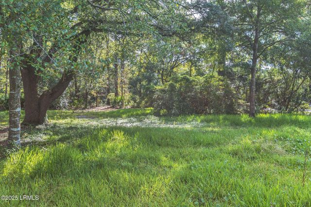 24 Hildebrand Drive, Bluffton, SC 29910