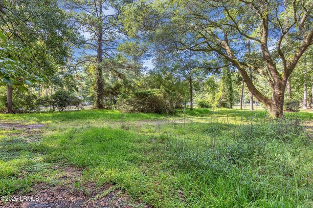 24 Hildebrand Drive, Bluffton, SC 29910