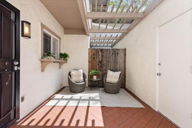 10323 Mary Avenue, Cupertino, CA 95014