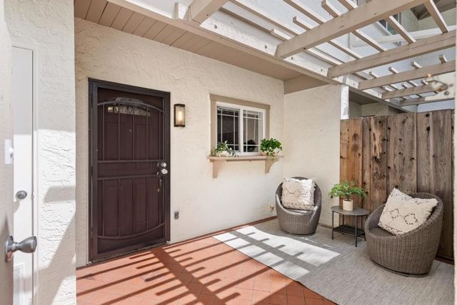 10323 Mary Avenue, Cupertino, CA 95014