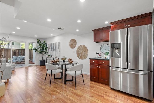 10323 Mary Avenue, Cupertino, CA 95014