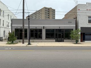1324 Portage Street, Kalamazoo, MI 49001