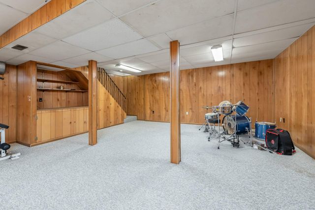 75 LAKESHORE DR, Hammonton, NJ 08037