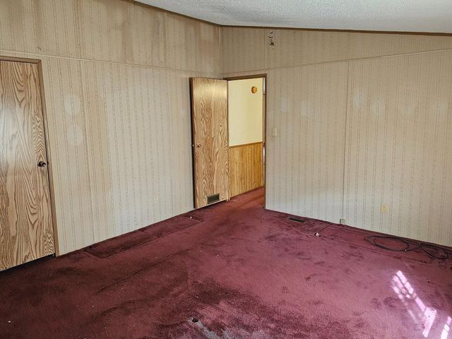 1810 Scuffling Hill RD, Rocky Mount, VA 24151