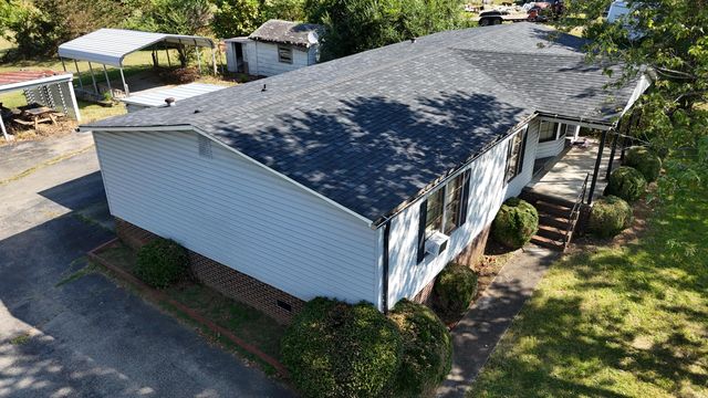 1810 Scuffling Hill RD, Rocky Mount, VA 24151