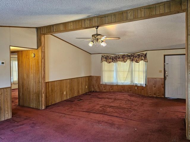 1810 Scuffling Hill RD, Rocky Mount, VA 24151