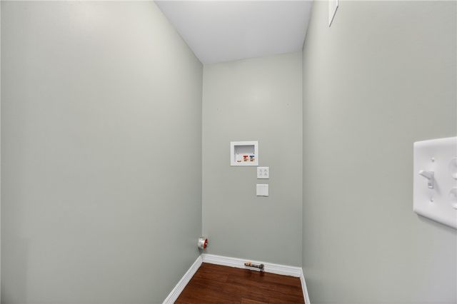 225 Kaercher St, Greenfield, PA 15207