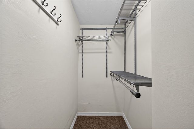 225 Kaercher St, Greenfield, PA 15207