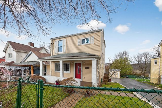 225 Kaercher St, Greenfield, PA 15207