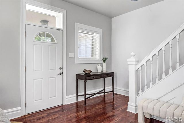 6851 Garner Avenue, St Louis, MO 63139