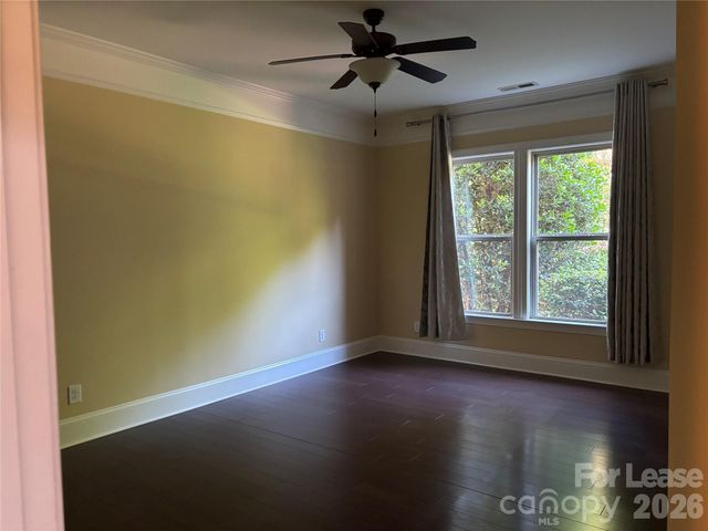 8811 Tamarron Drive, Charlotte, NC 28277