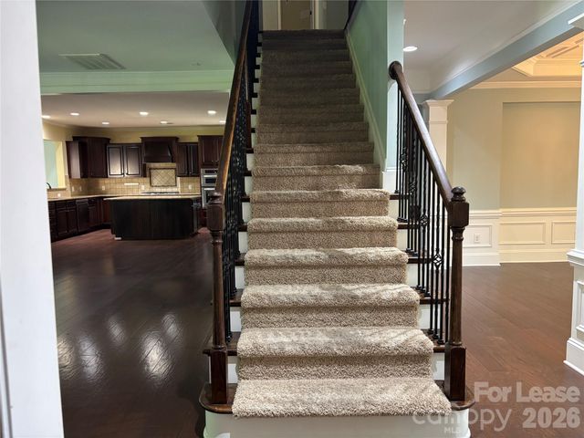 8811 Tamarron Drive, Charlotte, NC 28277