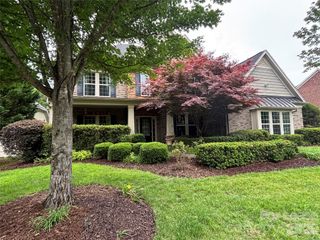 8811 Tamarron Drive, Charlotte, NC 28277