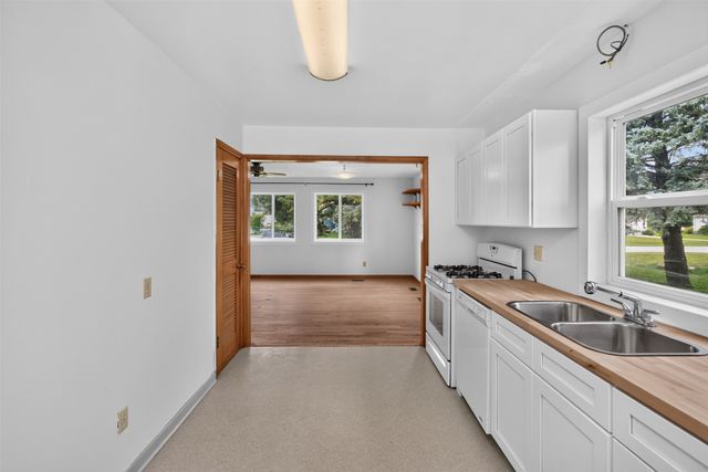 31578 Market Street, Garden City, IA 50102