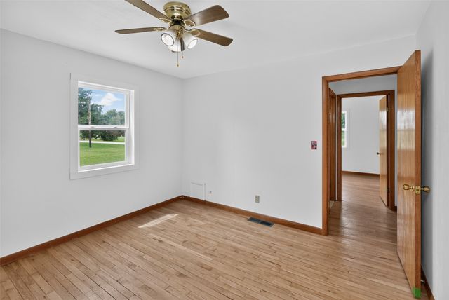 31578 Market Street, Garden City, IA 50102