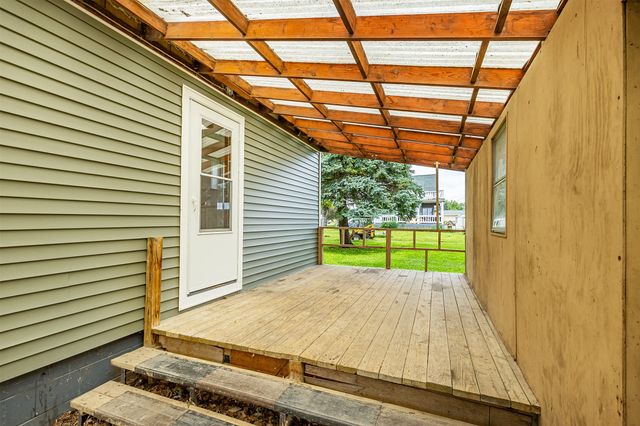 31578 Market Street, Garden City, IA 50102
