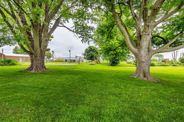31578 Market Street, Garden City, IA 50102