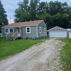 31578 Market Street, Garden City, IA 50102