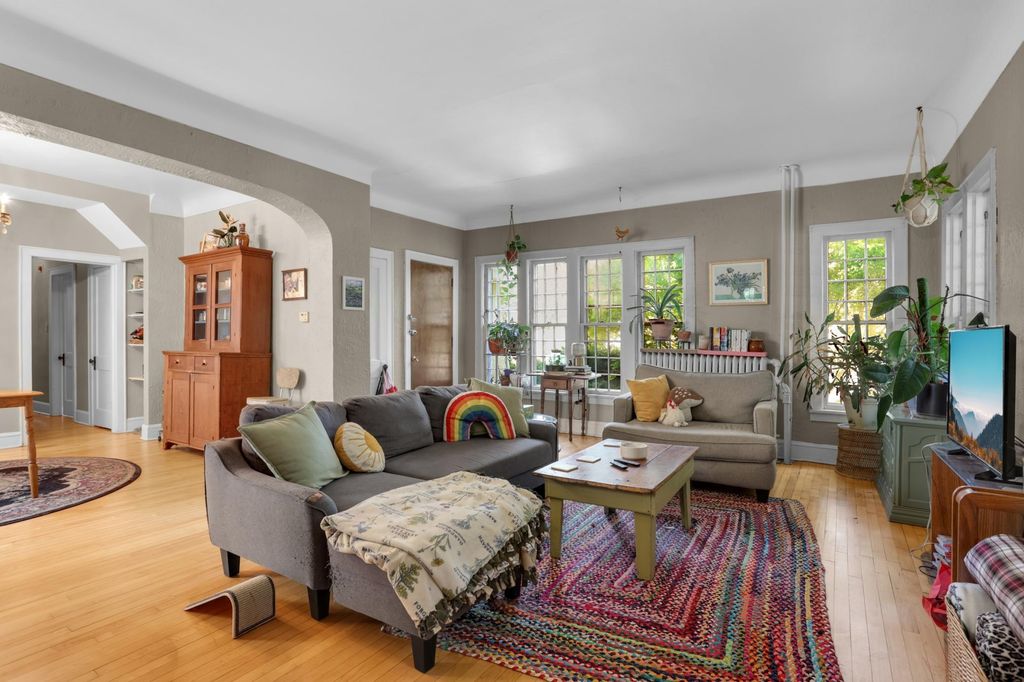 116 Lexington Parkway N, Saint Paul, MN 55104 — photo 4