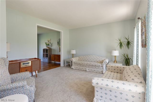 5178 Glenmoore Way, Medina, OH 44256