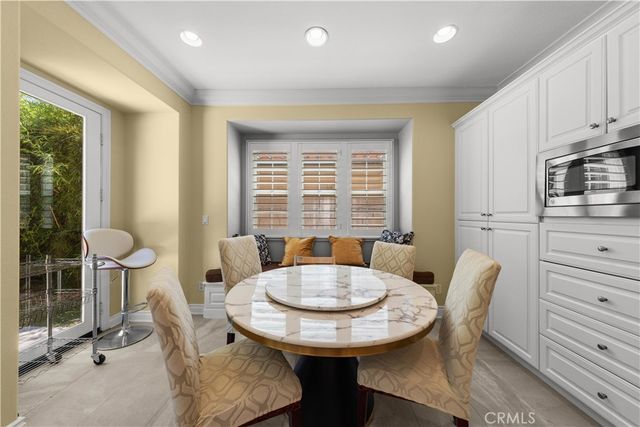 52 Winding Way, Irvine, CA 92620
