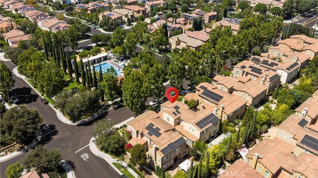 52 Winding Way, Irvine, CA 92620