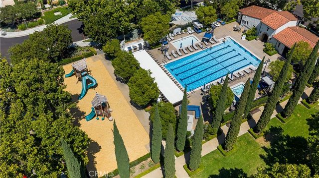 52 Winding Way, Irvine, CA 92620